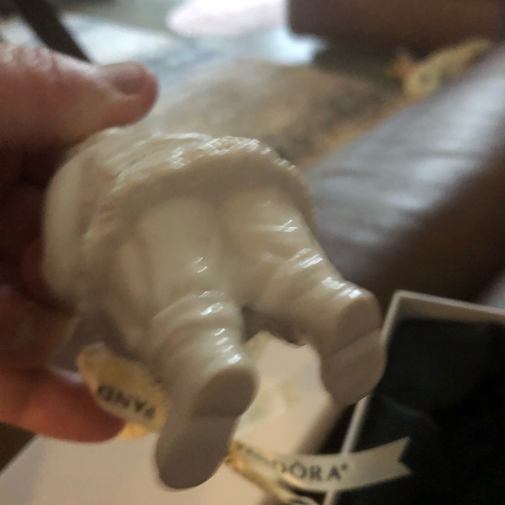 Pandora Christmas Santa Ornament 2013 - Picture 4 of 5